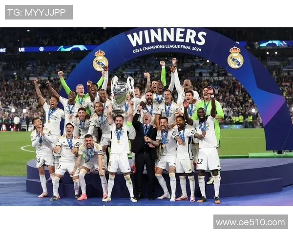 西班牙足球明星的辉煌历程与成就分析 西班牙足球明星的辉煌历程与成就分析